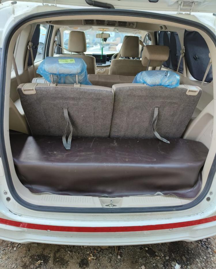 Innova Crysta boot space and third row seating